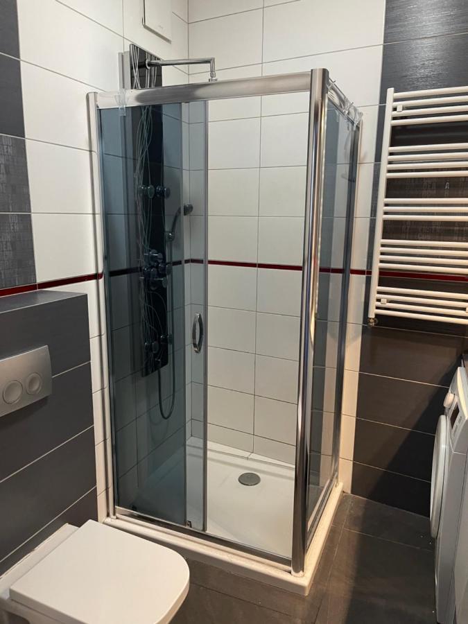 Gdynia Apartament 42 M Z Miejscem W Garazu Z Winda Blisko Centrum I Morza المظهر الخارجي الصورة